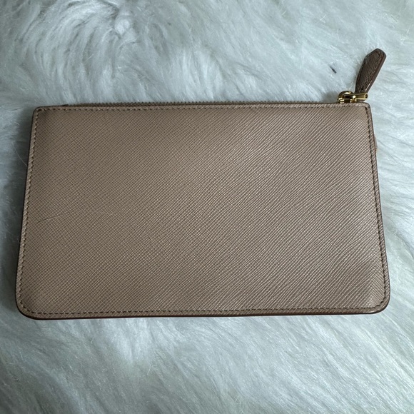 Prada wallet - Picture 6 of 11